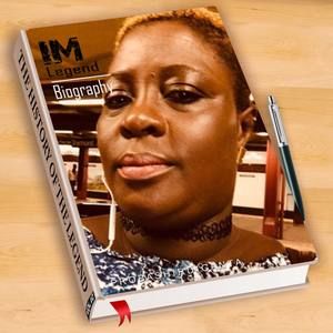 Meet your Posher, Akosua